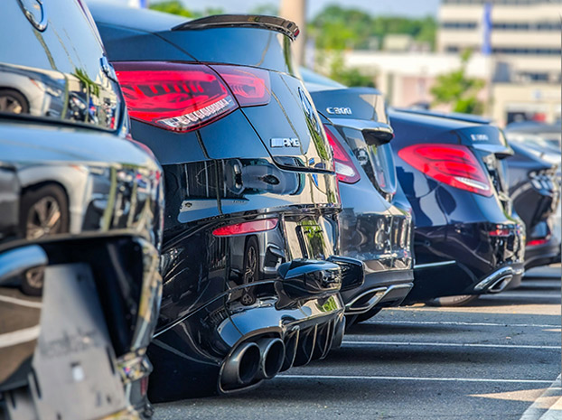 Frota nova e completa